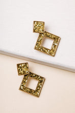 Load image into Gallery viewer, Diamond High Earrings in Gold
