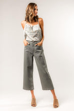 Load image into Gallery viewer, Ivy Floral Tank

