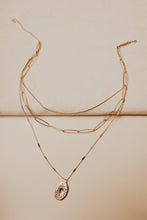 Load image into Gallery viewer, Dainty Chain Pendant Necklace
